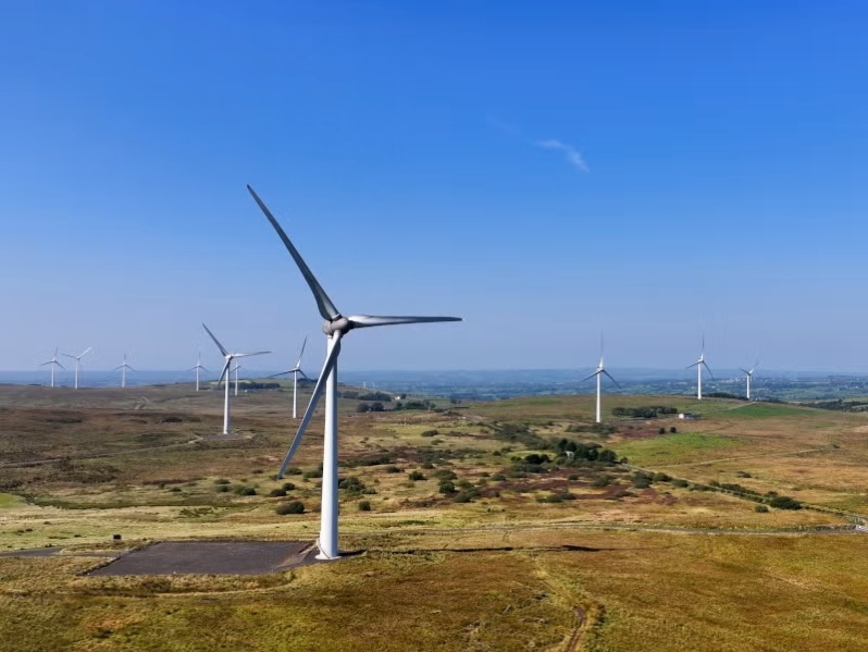 150 kinesiske vindm&oslash;ller! TotalEnergies investerer $1,2 milliarder i Centralasiens st&oslash;rste vindm&oslash;llepark