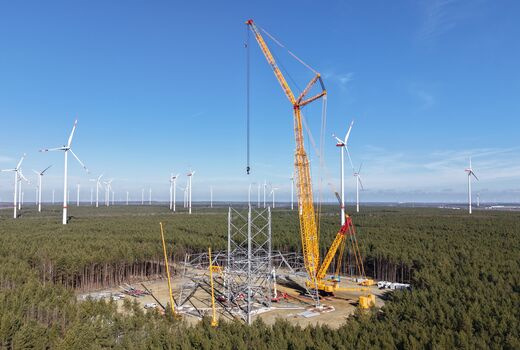 Verdens h&oslash;jeste vindm&oslash;lle (365m) genoptager byggeriet